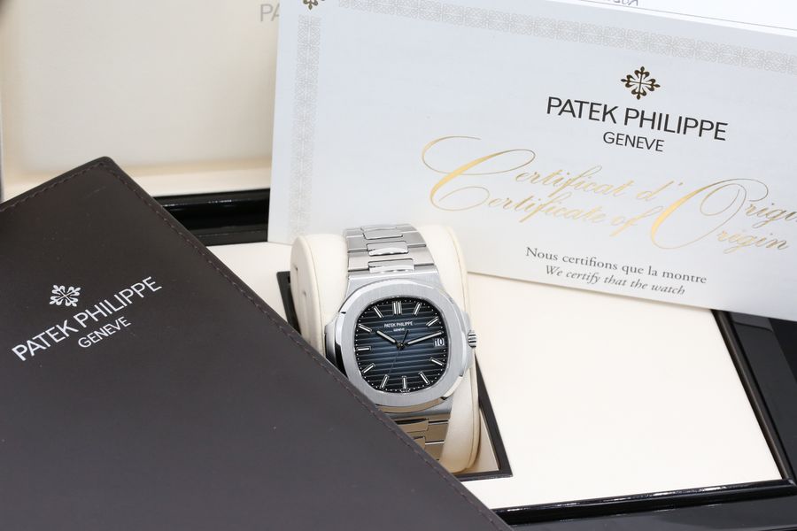 Patek Philippe Nautilus 5711/1A-010